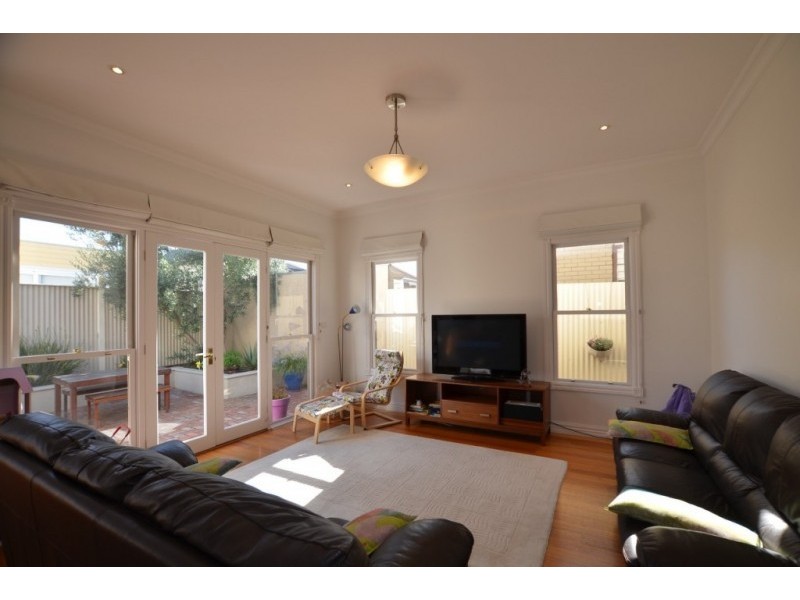 96 Tarrengower Street, Yarraville VIC 3013