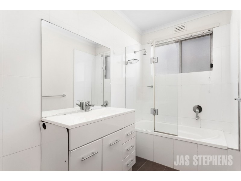 6/705 Barkly Street, West Footscray VIC 3012