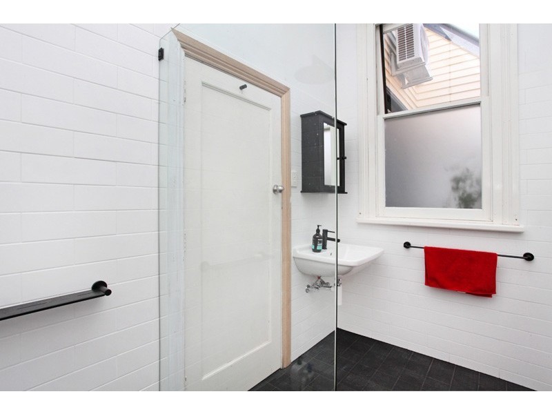 68 Swan Street, Footscray VIC 3011