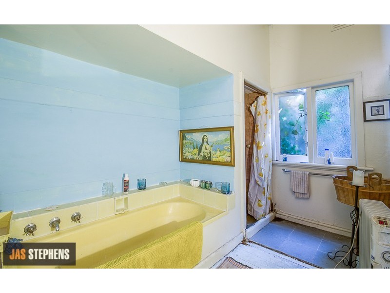 144 Gordon Street, Footscray VIC 3011