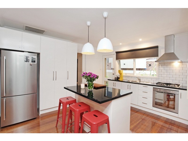 8/353 Geelong Road, Kingsville VIC 3012