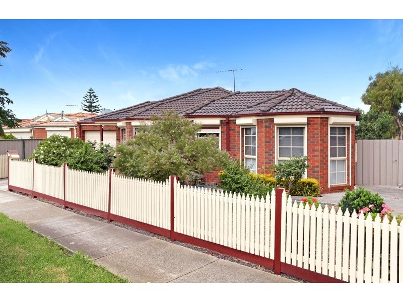 713 Ballarat Road, Ardeer VIC 3022