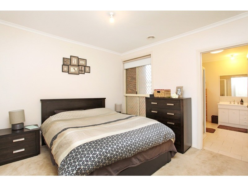 713 Ballarat Road, Ardeer VIC 3022