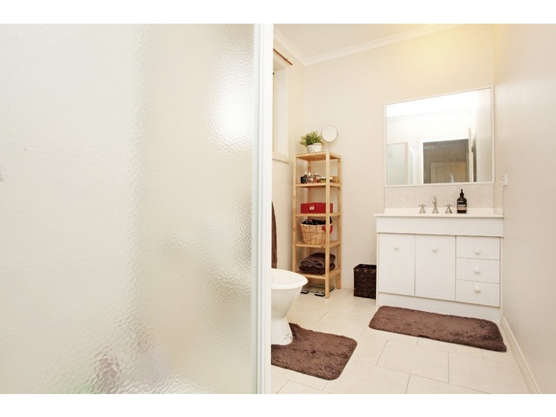 713 Ballarat Road, Ardeer VIC 3022
