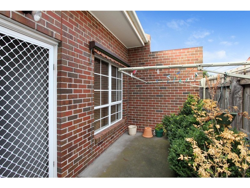 1/79 Alma Street, West Footscray VIC 3012