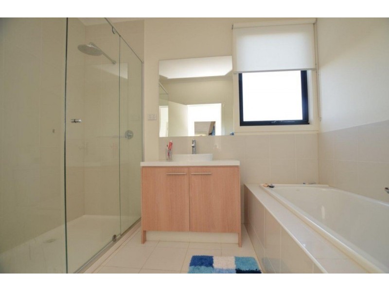 39 Warleigh Road, Footscray VIC 3011