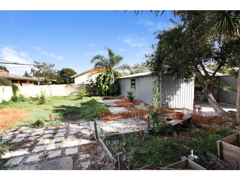 9 Castley Crescent, Braybrook VIC 3019