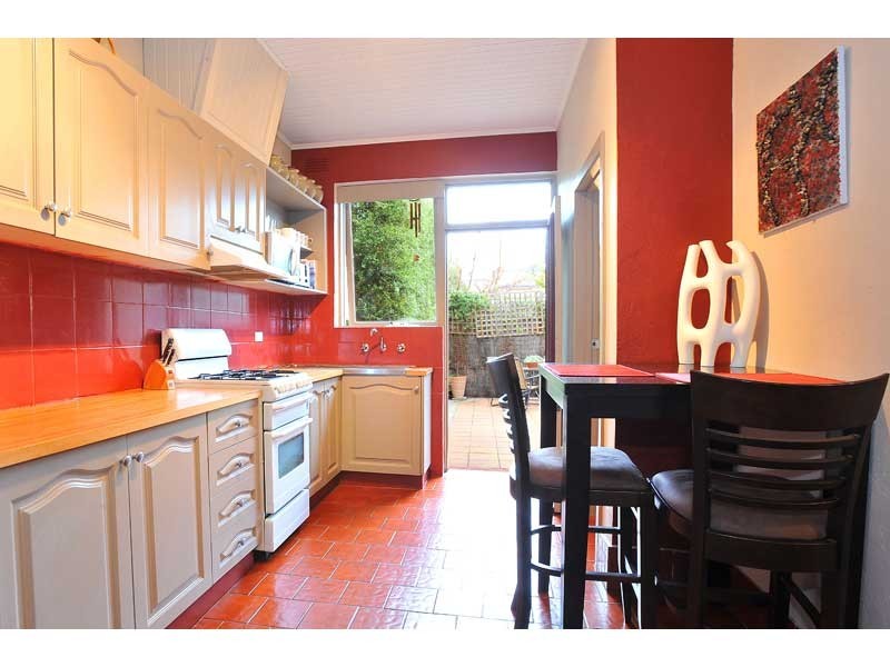 111 Buckley St, Seddon VIC 3011