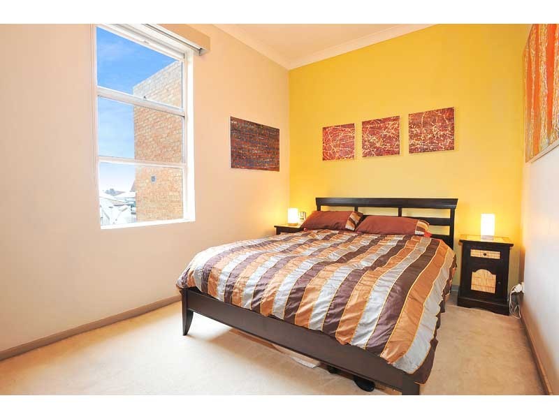 111 Buckley St, Seddon VIC 3011