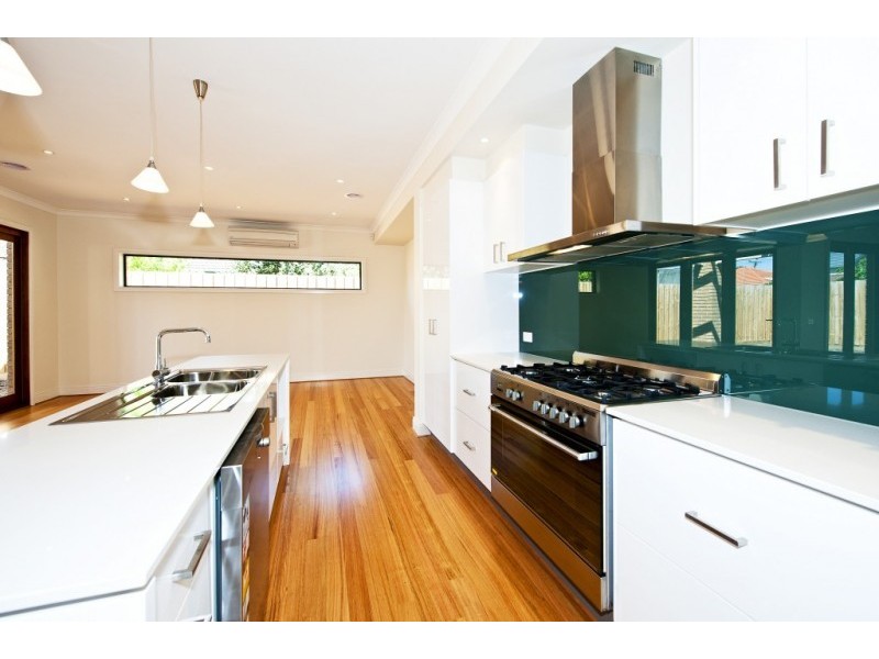 2/6 Jepson Street, Yarraville VIC 3013