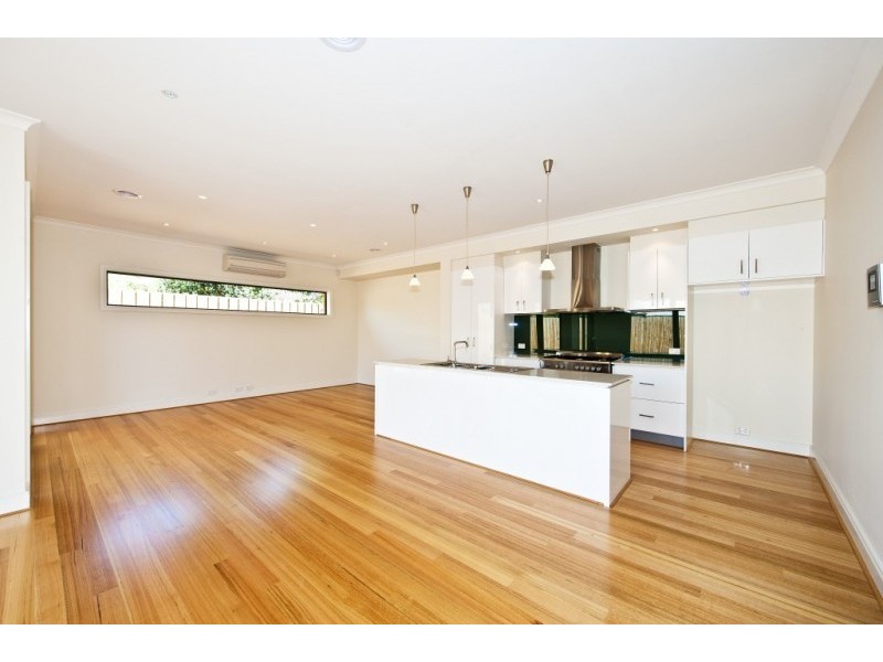 2/6 Jepson Street, Yarraville VIC 3013