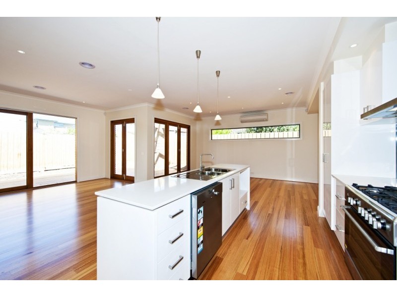 2/6 Jepson Street, Yarraville VIC 3013