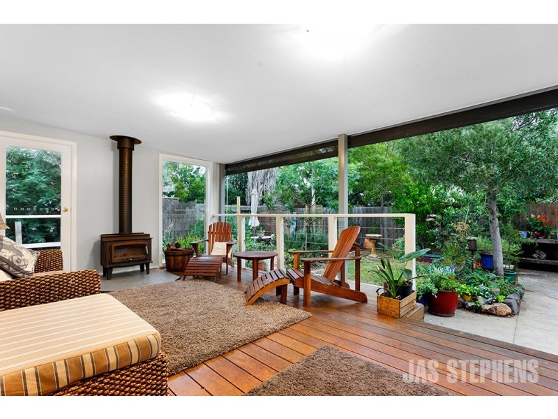 37 Alice Street, Sunshine VIC 3020