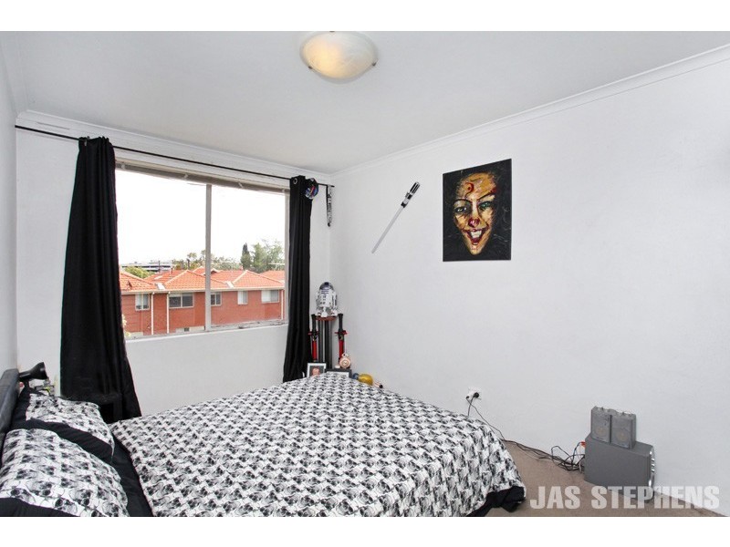 17/34-40 Whitehall Street, Footscray VIC 3011