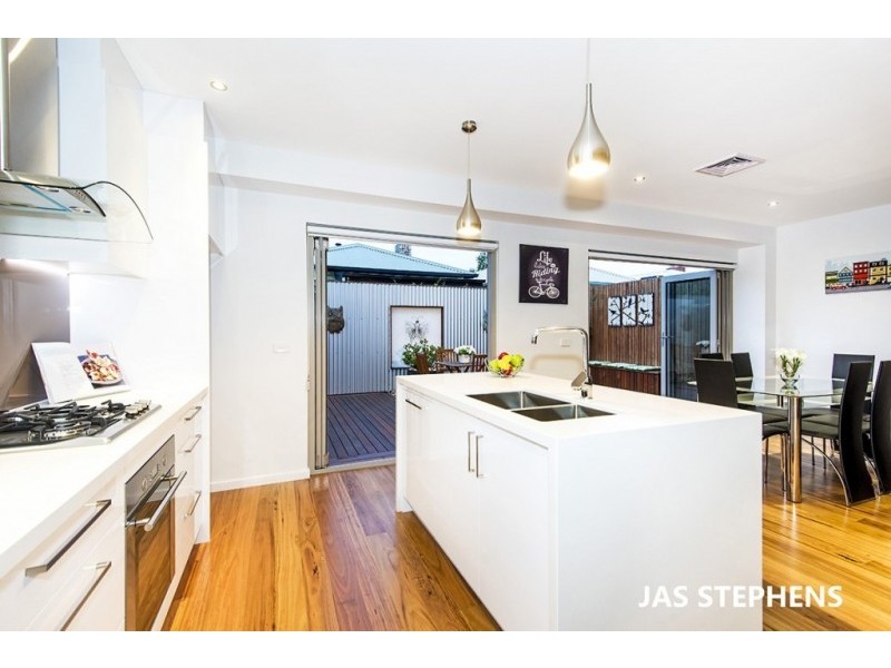 27B Swan Street, Footscray VIC 3011