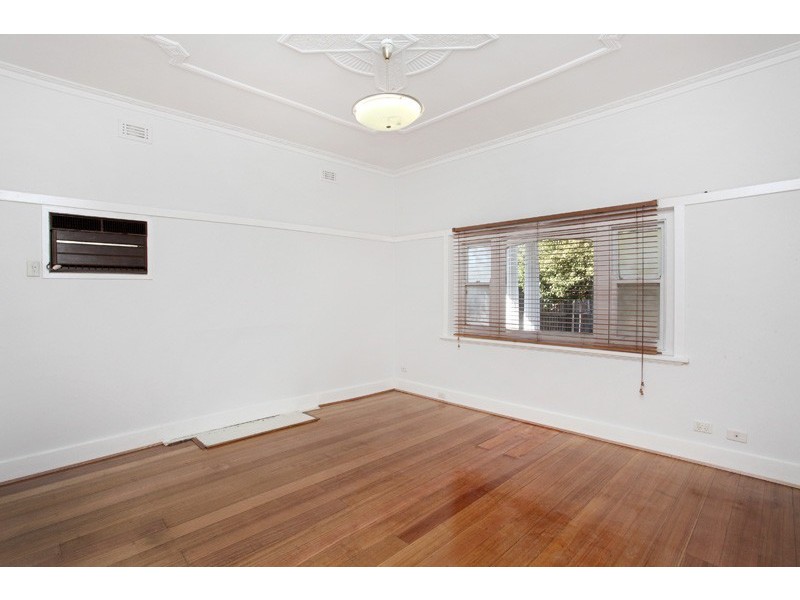 26 Stanlake Street, Footscray VIC 3011