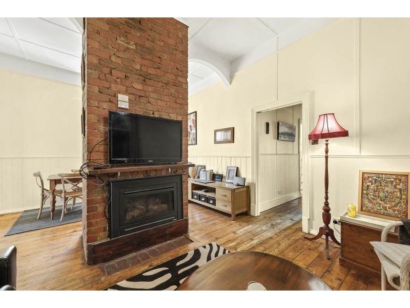 104 Williamstown Road, Kingsville VIC 3012