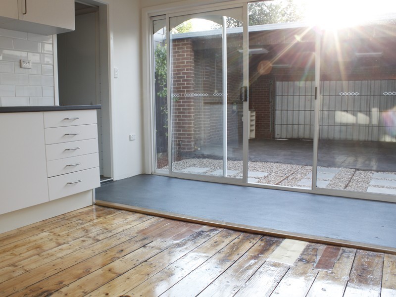 90 Rankins Road, Kensington VIC 3031