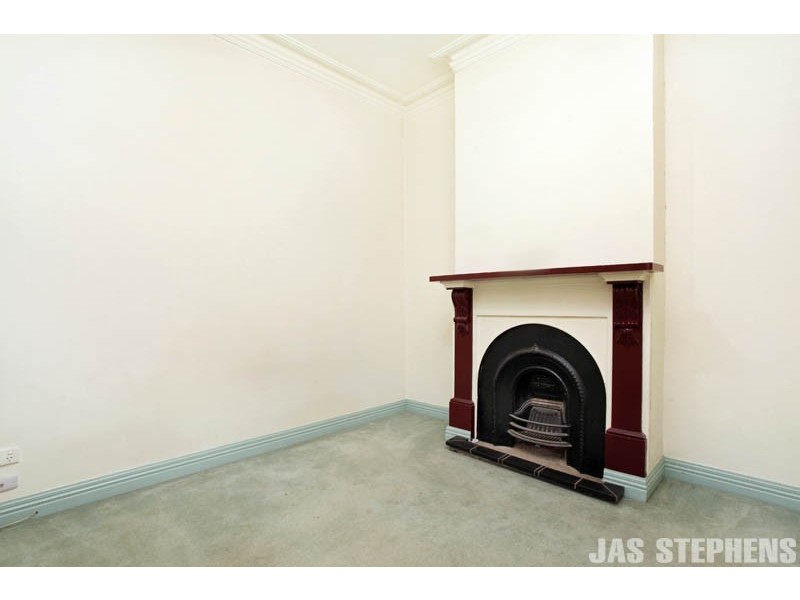12 Maddock Street, Footscray VIC 3011