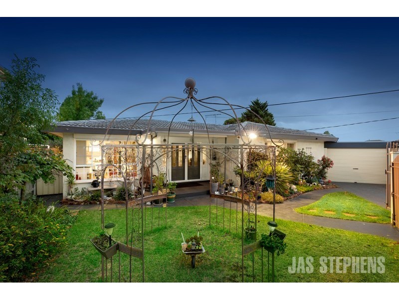 3 Iluka Court, Sunshine West VIC 3020