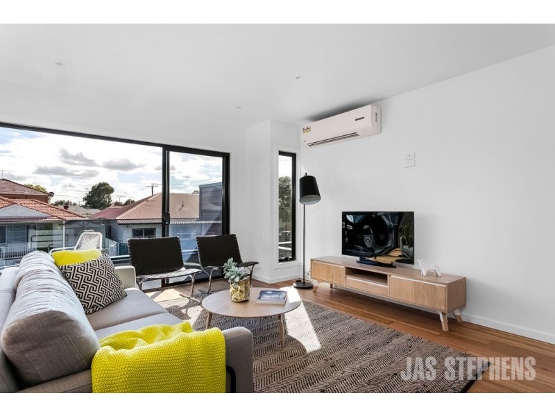 1B Carlyle Street, Maidstone VIC 3012