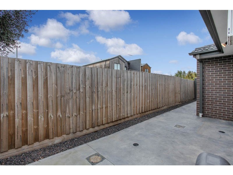 4/24 Hancock Crescent, Braybrook VIC 3019