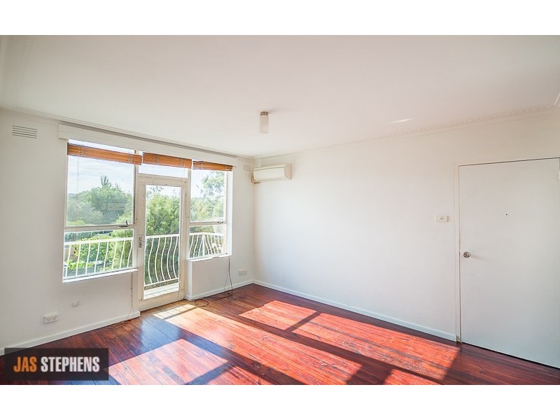 13/49 Hyde Street, Seddon VIC 3011