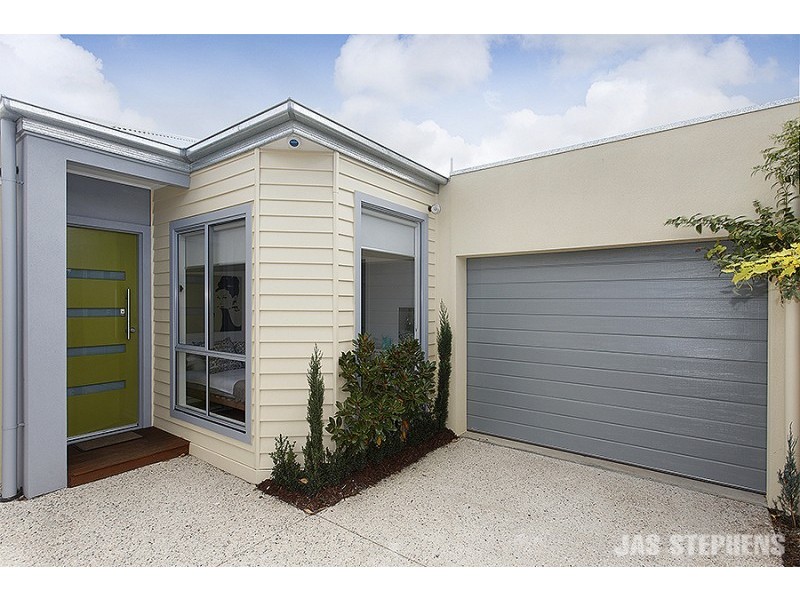2/140 Morris Street, Sunshine VIC 3020
