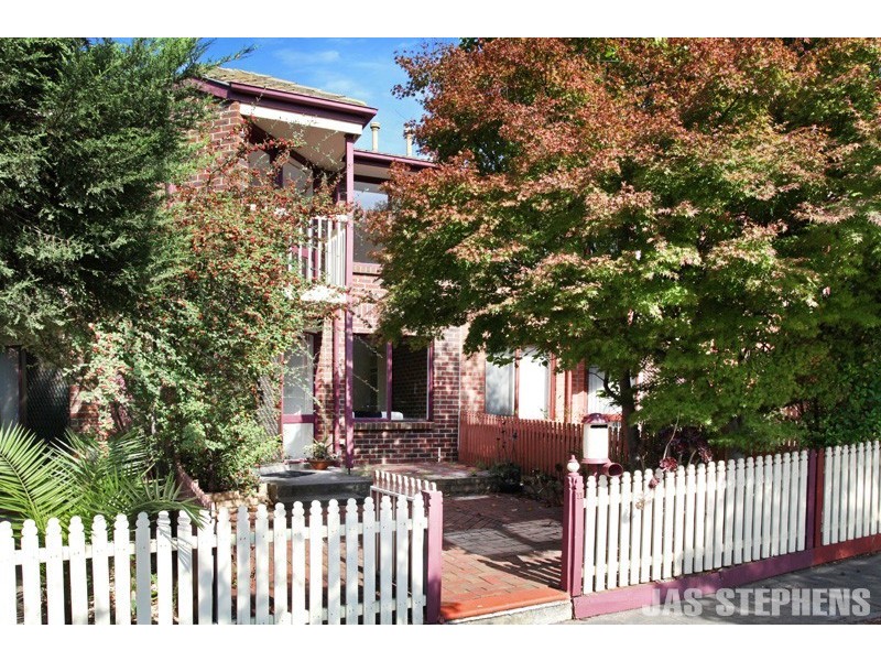 11 Secomb Place, Footscray VIC 3011