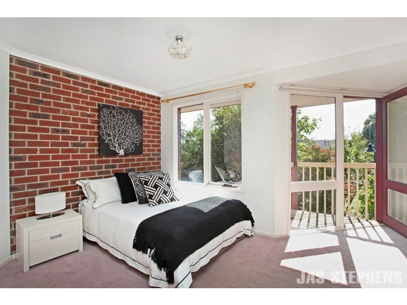 11 Secomb Place, Footscray VIC 3011