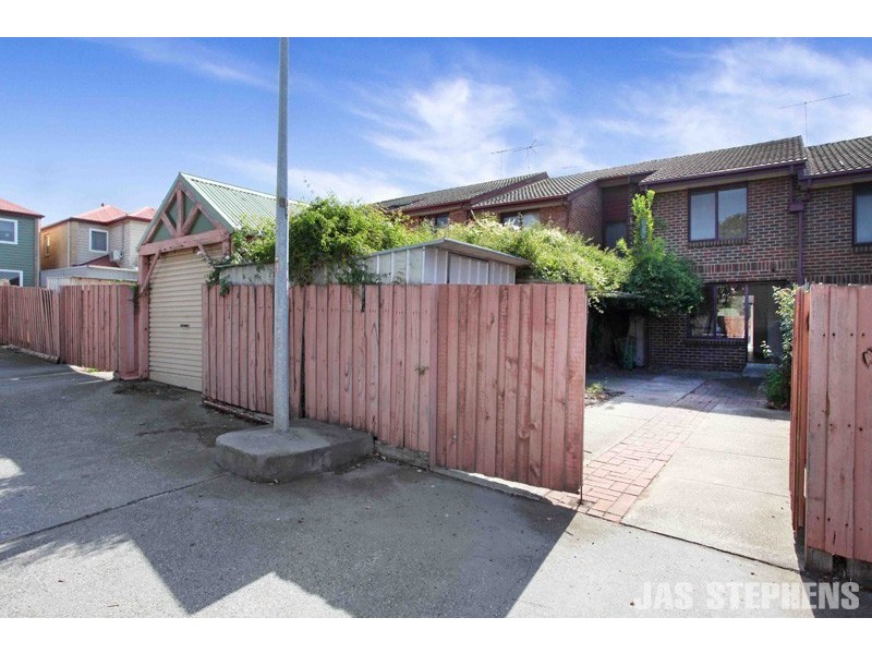 11 Secomb Place, Footscray VIC 3011