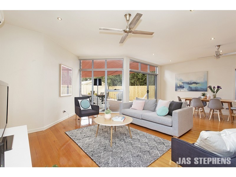 74 Benbow St, Yarraville VIC 3013