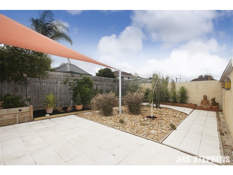 74 Benbow St, Yarraville VIC 3013