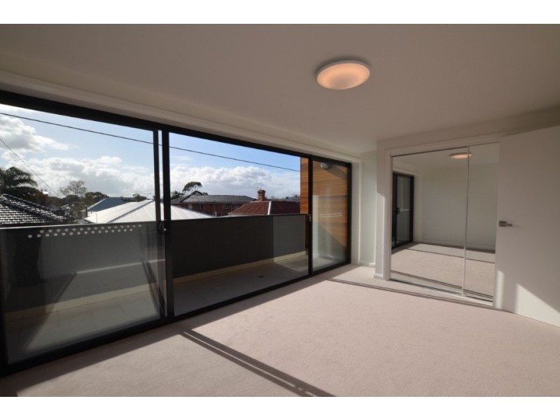 4/21 Buckingham Street, Footscray VIC 3011