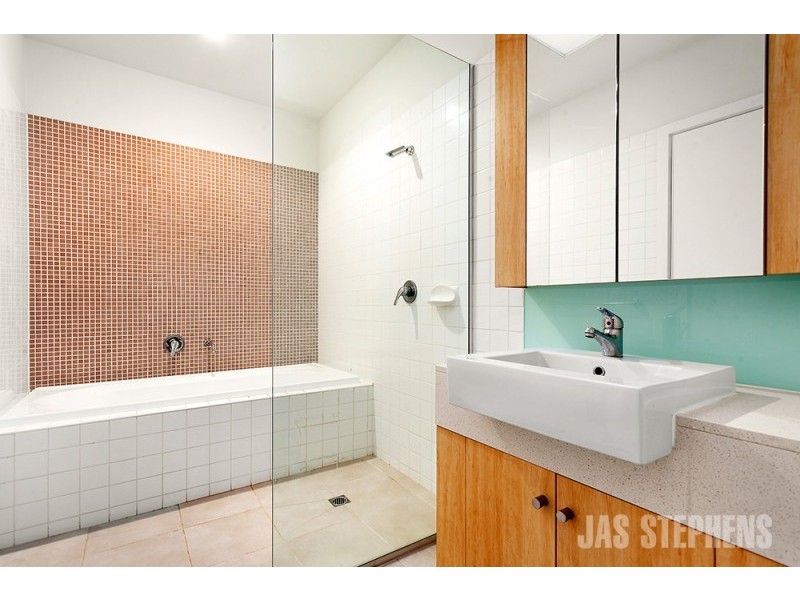 16/11 Berry Street, Yarraville VIC 3013