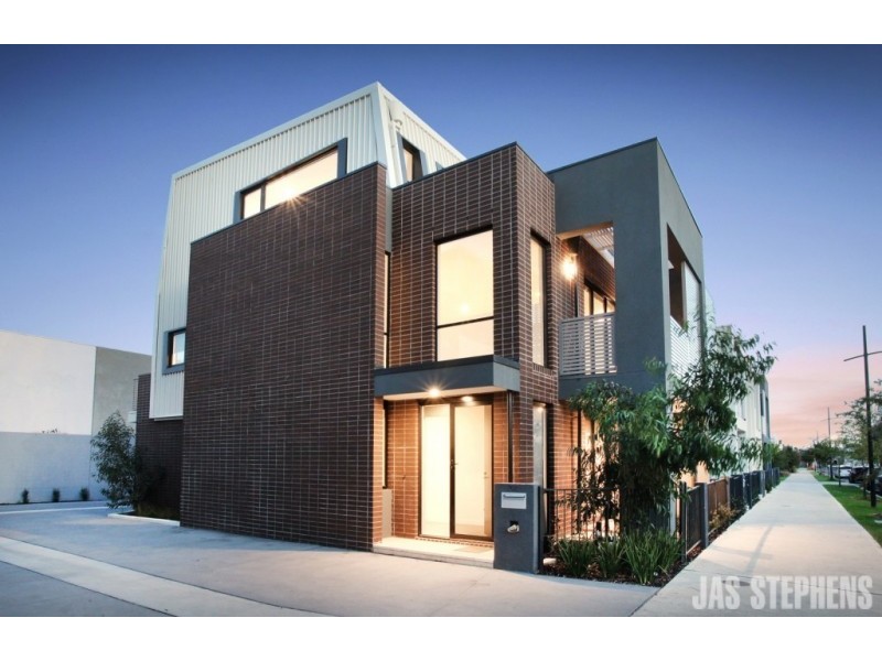 32 Hewitt Avenue, Footscray VIC 3011