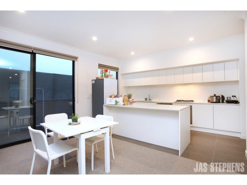 32 Hewitt Avenue, Footscray VIC 3011