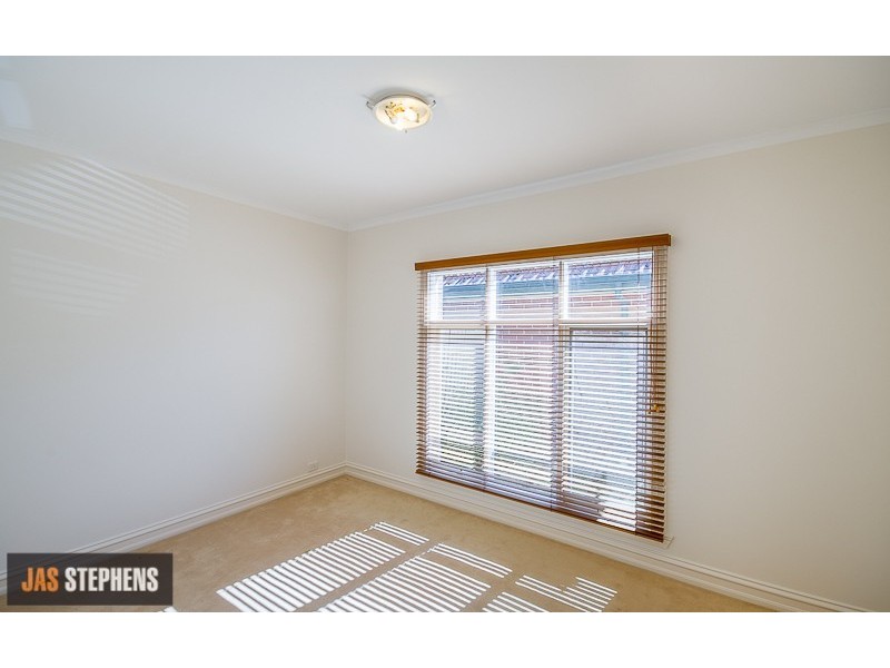 2/17 Tongue Street, Yarraville VIC 3013