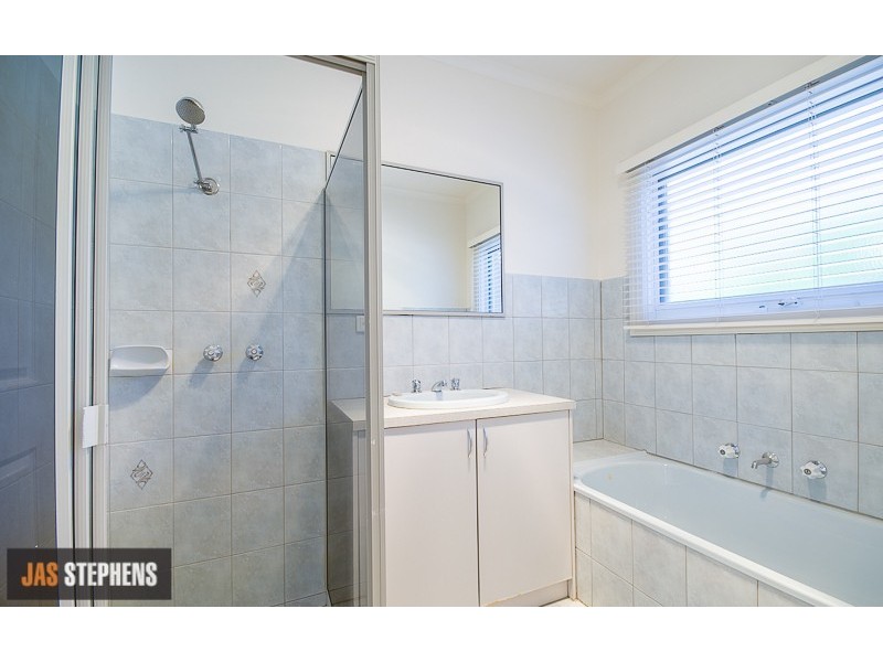 2/17 Tongue Street, Yarraville VIC 3013