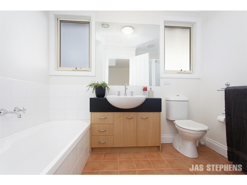 8 Gray Street, Yarraville VIC 3013