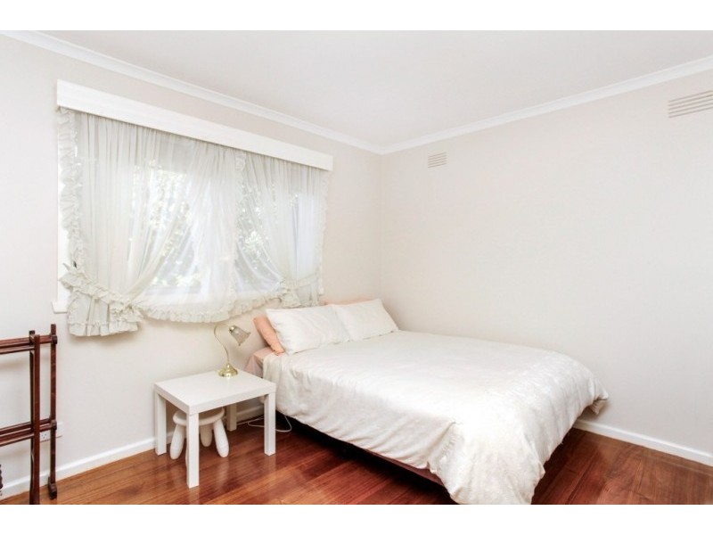 104 Seventh Avenue, Altona North VIC 3025