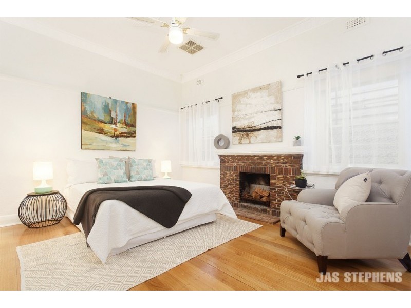 11 Hotham Street, Seddon VIC 3011