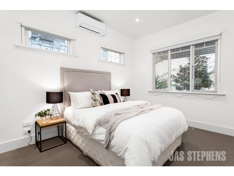 134 Chirnside Street, Kingsville VIC 3012