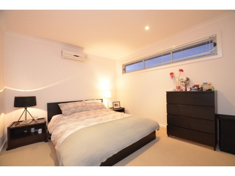 2/8 Govan Street, Footscray VIC 3011