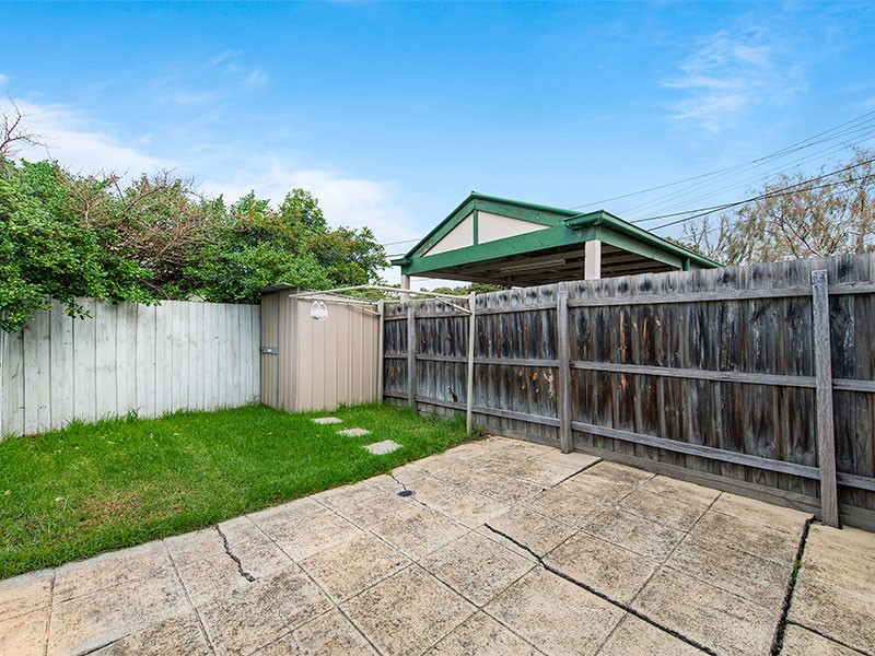 2/45 Cathcart Street, Maidstone VIC 3012