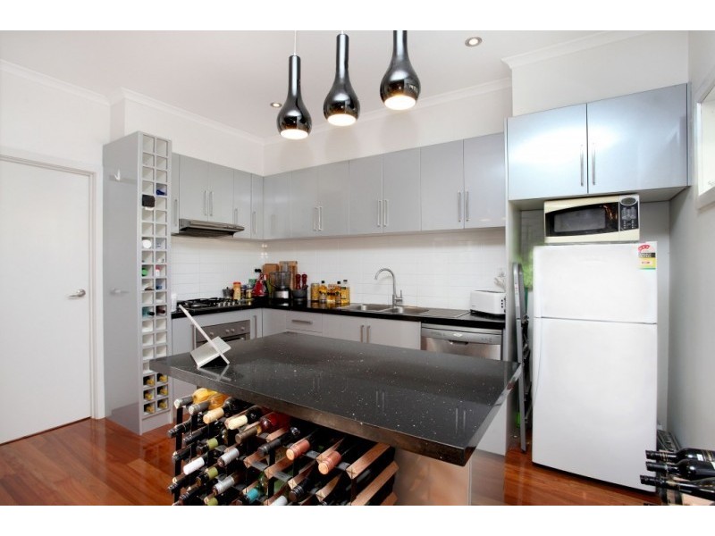 16 Burns Street, Yarraville VIC 3013