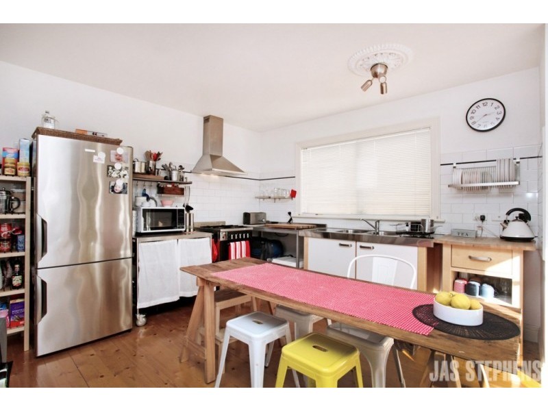 62A Williamstown Rd, Kingsville VIC 3012