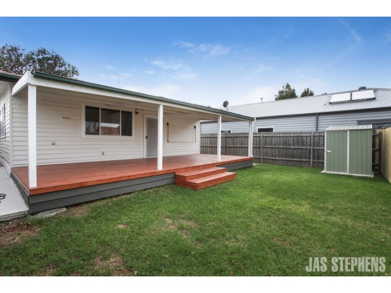 15 Couch Street, Sunshine VIC 3020