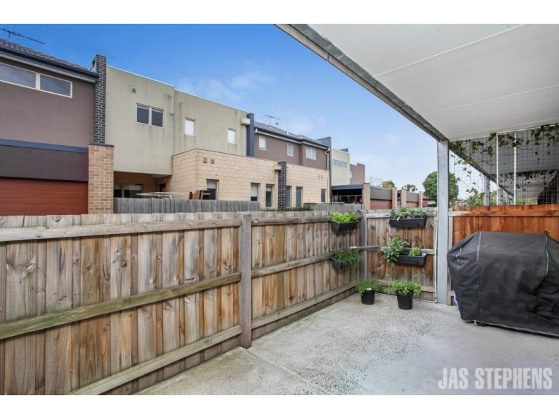 14/1 Marnoo Street, Braybrook VIC 3019