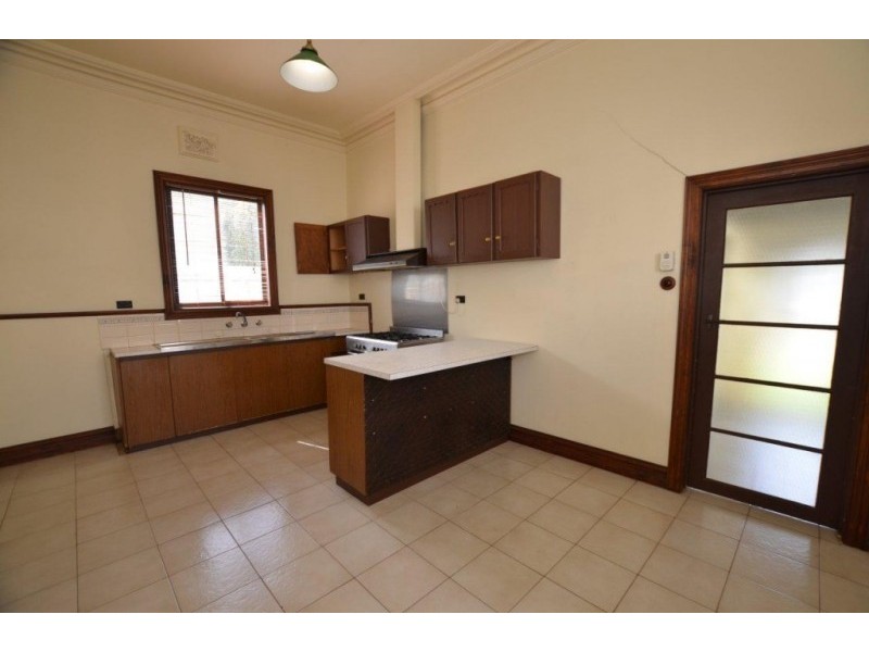 53 Kingsville St, Kingsville VIC 3012